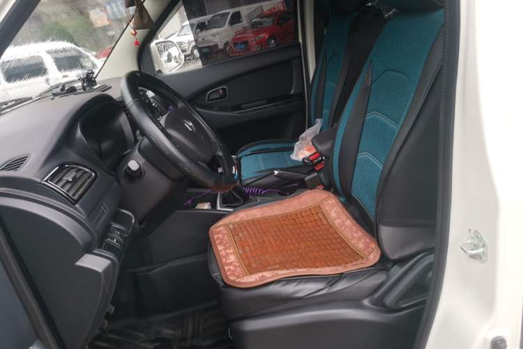 Used Chana Ounuo S 2023 1.5L Deluxe Edition Dual-Steaming Air-Conditioned Passenger Van JL473QG 7 Seats
