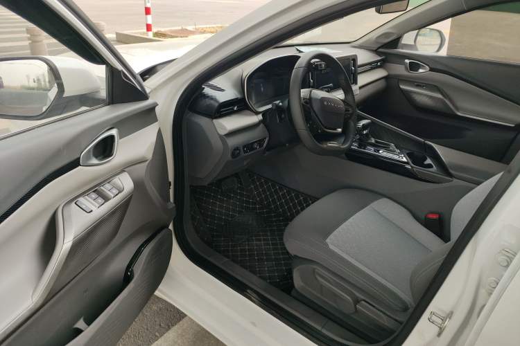 Used Baojun RC-5 2020 1.5L CVT Smart Elite Edition
