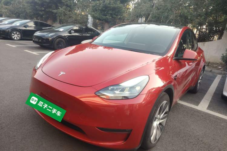 Used Tesla Model Y 2021 Long-Range All-Wheel-Drive Version 3D7