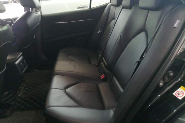 Used Toyota Camry 2018 2.0G Luxury Edition