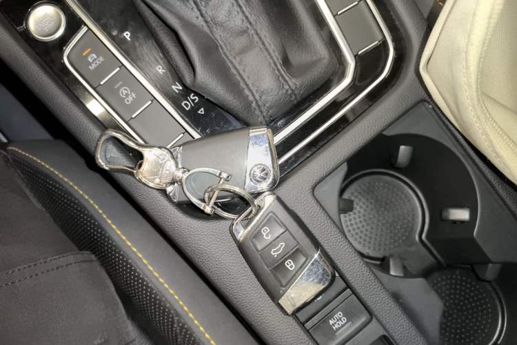 Used Volkswagen FAW-Volkswagen CC 2023 380TSI Striking Edition
