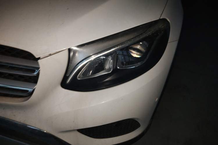 Used Mercedes-Benz GLC 2016 GLC 260 4MATIC Dynamic Edition
