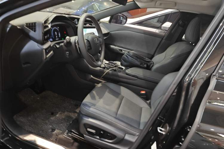 Used Lexus RZ 2023 450e All-Wheel Drive Luxury Edition