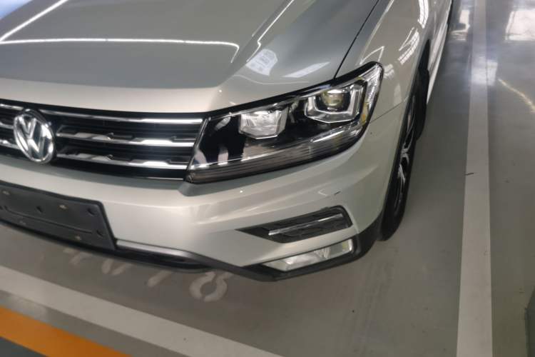 Used Volkswagen Tiguan L 2018 Revised Version 330TSI Automatic Two-Wheel Drive Comfort Edition