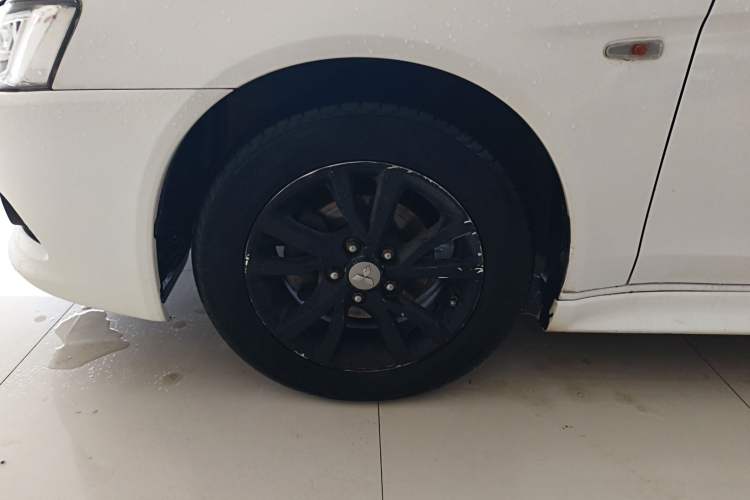 Used Mitsubishi Lancer EX 2013 Fashion Edition 1.8L CVT Comfort Version