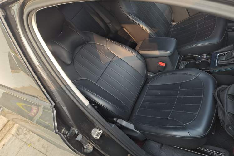 Used Jetta VS5 2023 280TSI Automatic Enjoyment Model
