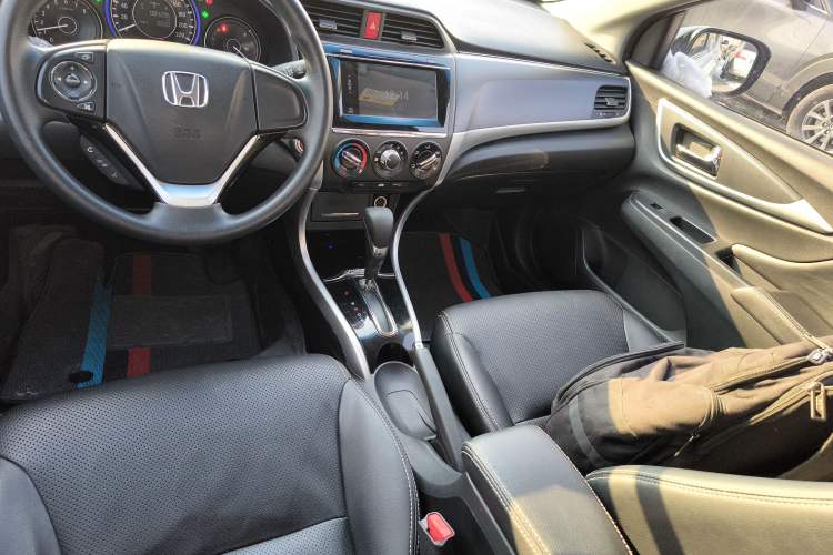 Used Honda Crider 2016 1.8L CVT Luxury Edition
