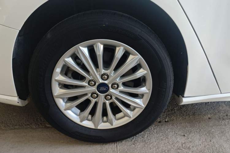 Used Ford Focus 2020 Sedan EcoBoost 180 Automatic Trend Edition