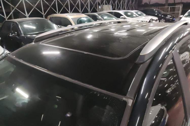 Used Toyota RAV4 2019 2.0L CVT Two-Wheel Drive Luxury Version China VI Standard