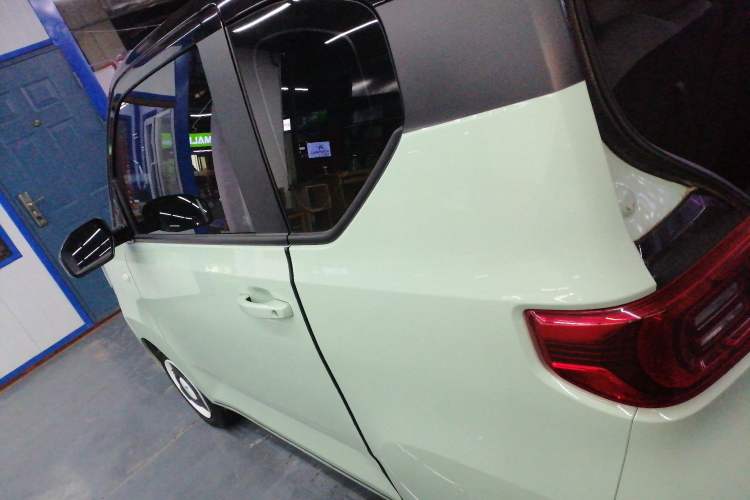 Used Wuling Hongguang MINIEV 2022 Macaron Premium Model – Lithium Iron Phosphate
