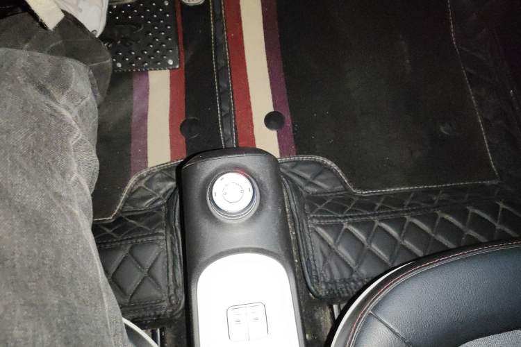 Used Wuling Hongguang MINIEV 2022 GAMEBOY 200km Play Edition with Lithium Iron Phosphate
