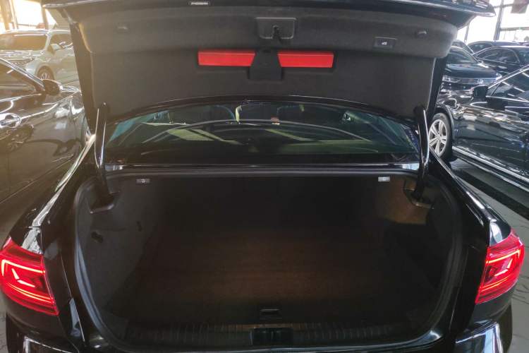 Used Volkswagen Magotan GTE Plug-in Hybrid 2022 GTE Luxury Model
