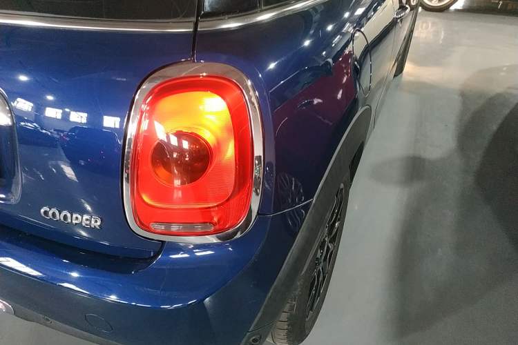 Used  MINI 2016 1.5T COOPER