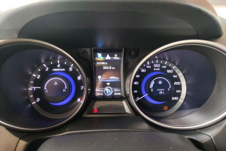 Used Changan CS75 2016 1.8T Automatic Elite Model China V Standard