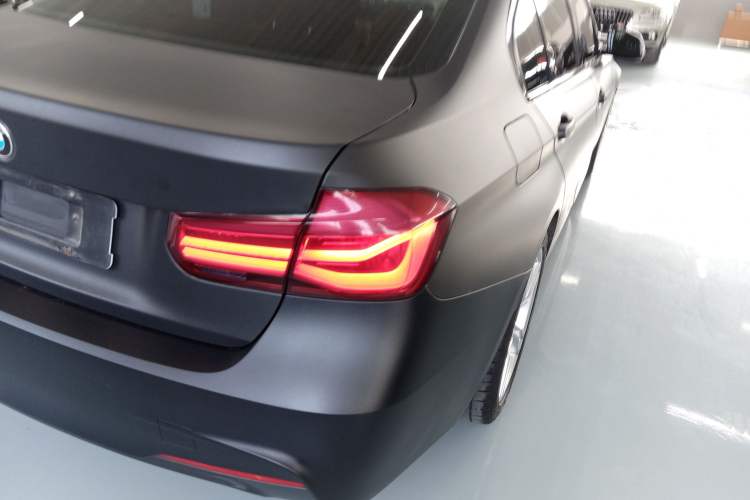 Used BMW 3 Series 2018 320i M Sport Package
