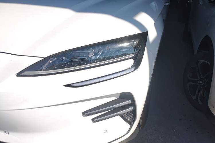 Used BYD Song PLUS New Energy 2025 EV Intelligent Driving Version 520km Premium Model
