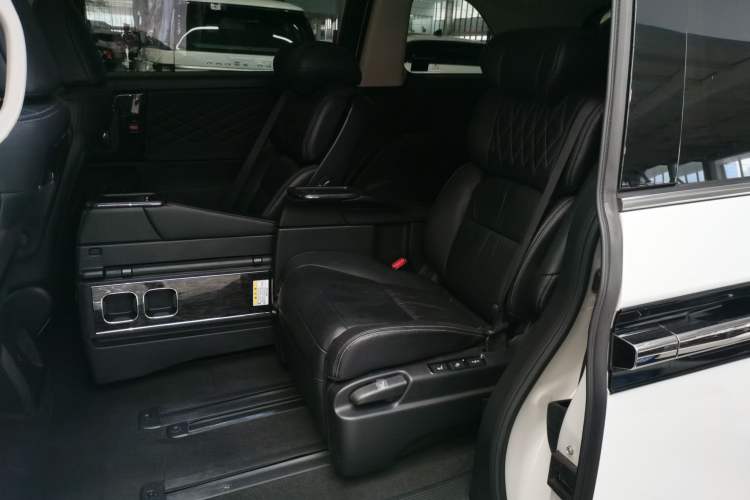 Used Honda Elysion 2019 2.0L Hybrid Luxury Edition