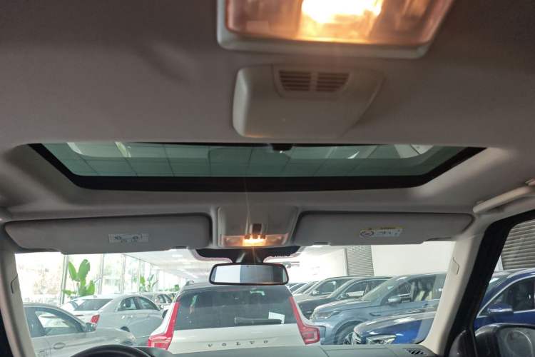 Used Land Rover Discovery 2015 3.0 SC V6 SE
