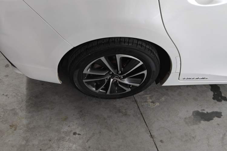 Used Lexus CT 2017 CT200h Elite Edition Solid Color China V Standard
