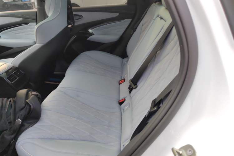 Used BYD Seal 2022 700 km Long-Range Rear-Wheel-Drive Version
