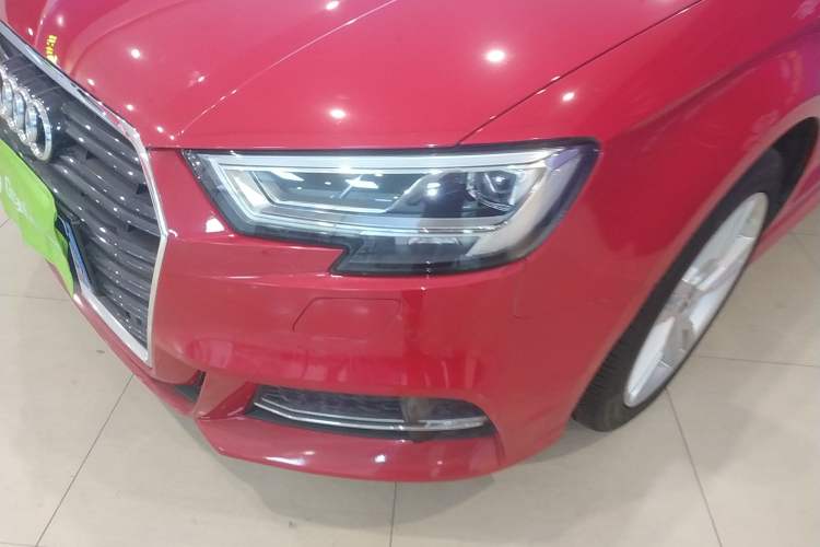 Used Audi A3 2019 Limousine 35 TFSI Fashion Edition China V standard
