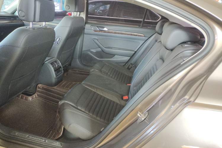 Used Volkswagen Magotan 2019 330TSI DSG Luxury Model China V Standard