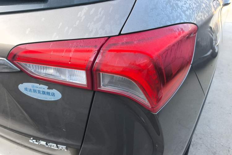 Used Buick Envision 2018 28T Four-Wheel Drive Elite Version