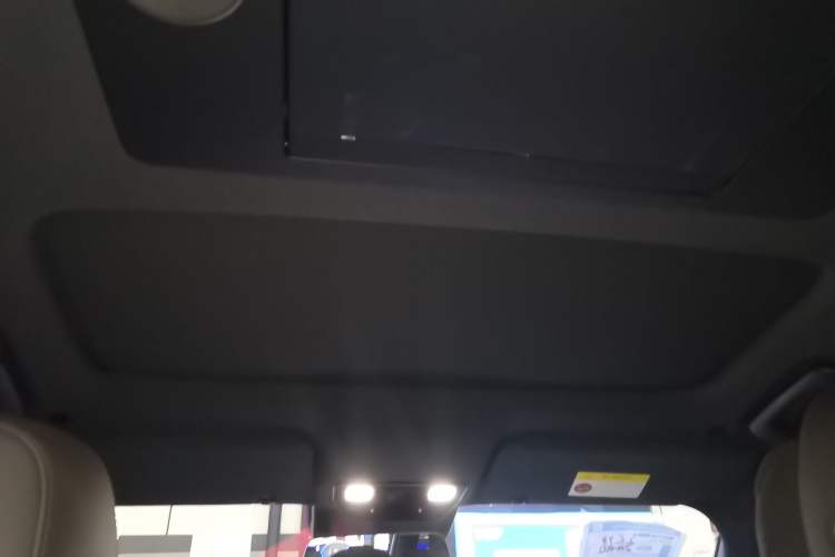 Used Li Auto L9 2022 Max model
