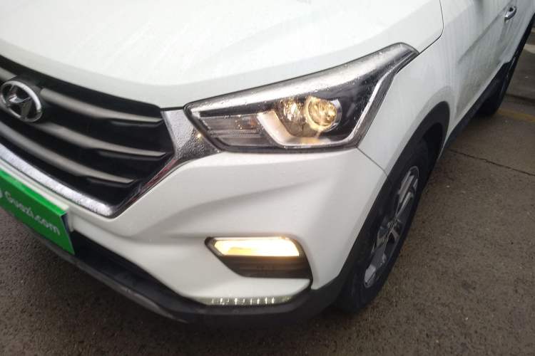 Used Hyundai ix25 2017 1.6L Automatic Smart Version
