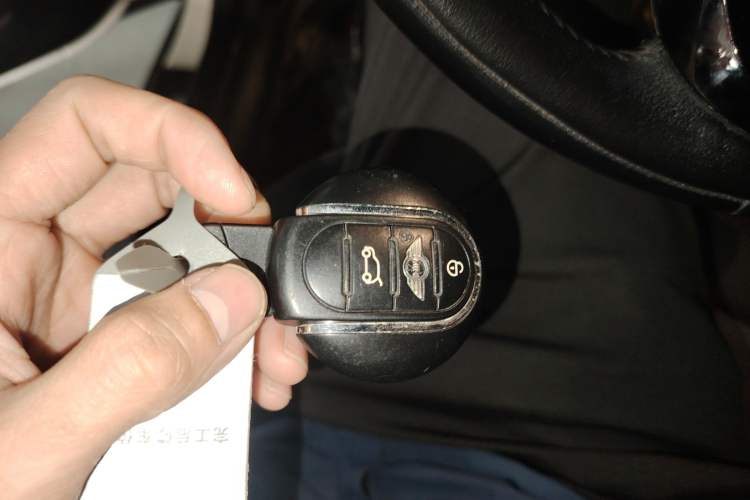 Used  MINI 2016 1.2T ONE Pioneer Edition
