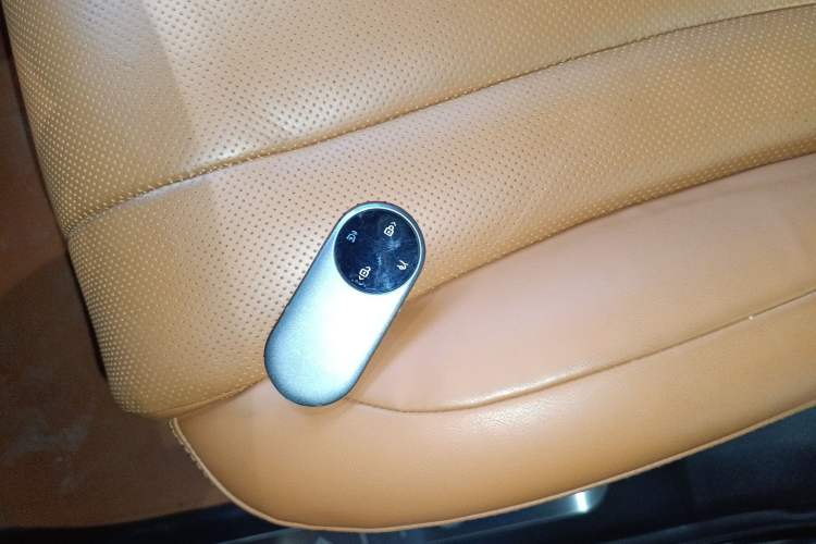 Used Hima AITO M9 2024 Range-Extended Ultra Version 42 kWh 6-Seater Model