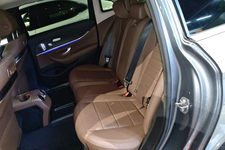 Used Mercedes-Benz E-Class 2019 Restyled E 300 L Sporty and Stylish Edition