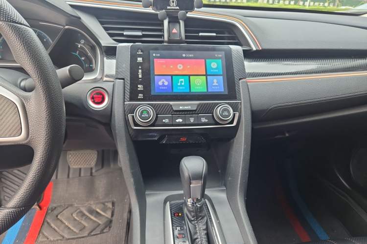 Used Honda Civic 2016 220TURBO CVT Luxury Edition
