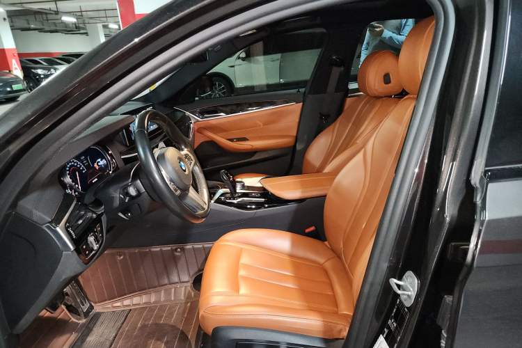 Used BMW 5 Series 2018 525Li M Sport Package