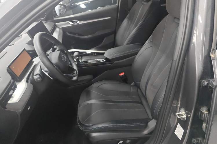 Used Geely Auto Preface 2025 Dongfang Yao 2.0TD Moonlight Edition
