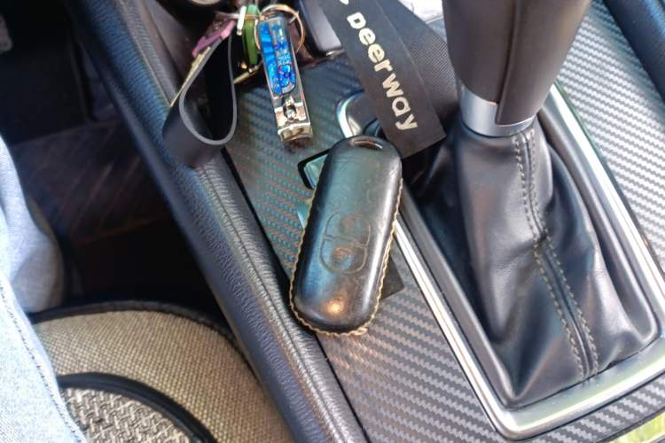 Used Mazda CX-5 2017 2.0L Automatic 2WD ZhiShang Trim China V Standard
