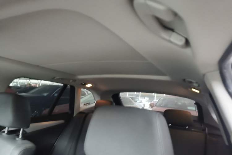 Used BMW X1 2014 sDrive18i Leading Model