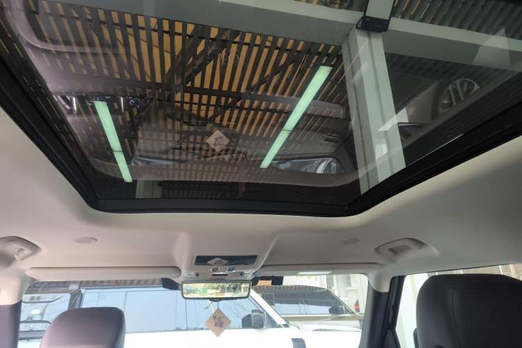 Used Land Rover Defender 2023 90 3.0T P400 XS
