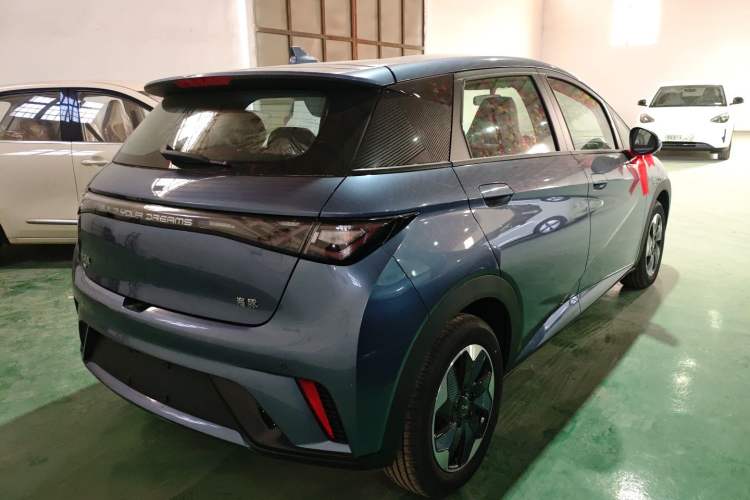 Used BYD Dolphin 2025 420km Free Edition
