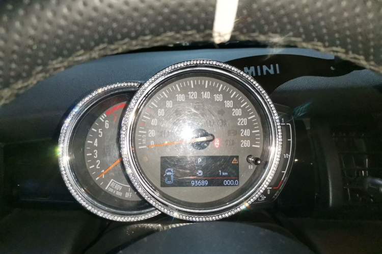 Used  MINI 2019 1.5T COOPER Classic Edition
