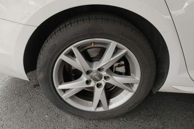 Used Audi A4L 2018 30th Anniversary Edition 40 TFSI Trendy Model
