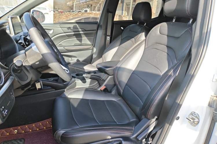 Used Dongfeng Fengon 500 2021 1.5L Manual Enjoyment Model
