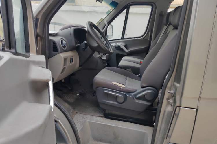 Used  Sunray 2013 1.9T 4-Series Star Express