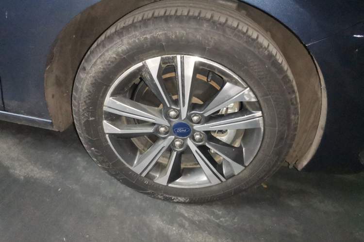 Used Ford Escort 2021 1.5L Automatic Diamond Edition
