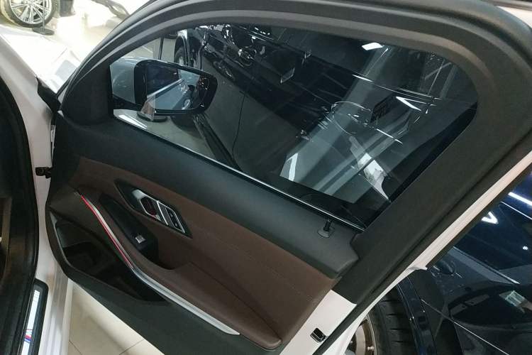 Used BMW 3 Series 2023 325Li M Sport Package
