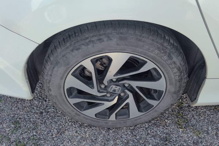 Used Honda Civic 2016 220TURBO CVT Luxury Edition
