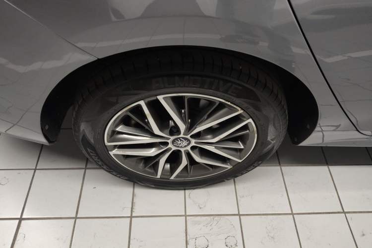 Used BYD Qin PLUS 2021 DM-i 120KM Flagship Model