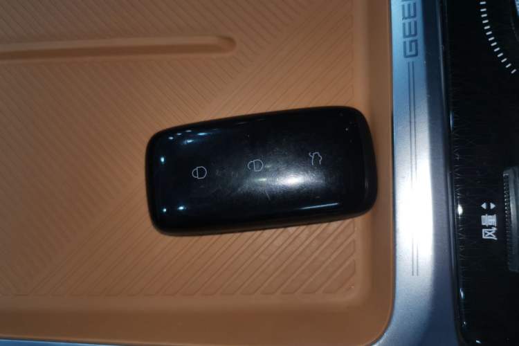 Used  Galaxy Xingjian 7 EM-i 2025 120km Exploration+ Version
