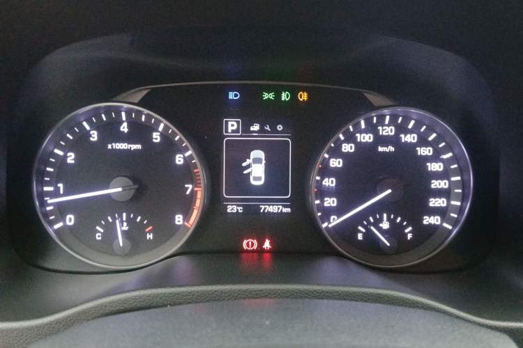 Used Hyundai Elantra 2016 1.6L Automatic ZhiXuan – Elite Version