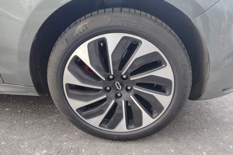 Used Hima AITO M5 2022 Range-Extended Rear-Drive Standard Version
